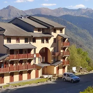 Studio-cabine 4 Pers, Wifi Et Garage. Appartement